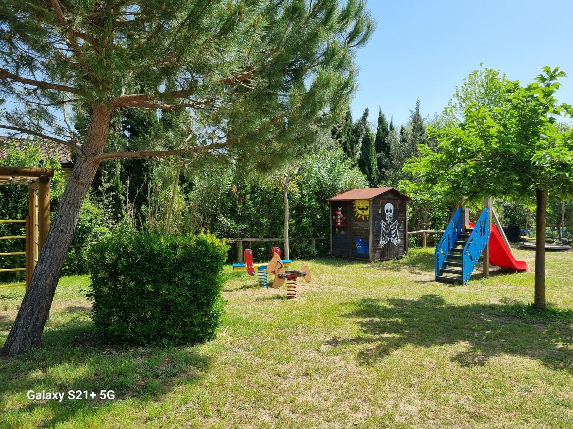 Chalet La Dolce Vita Виареджо Екстериор снимка